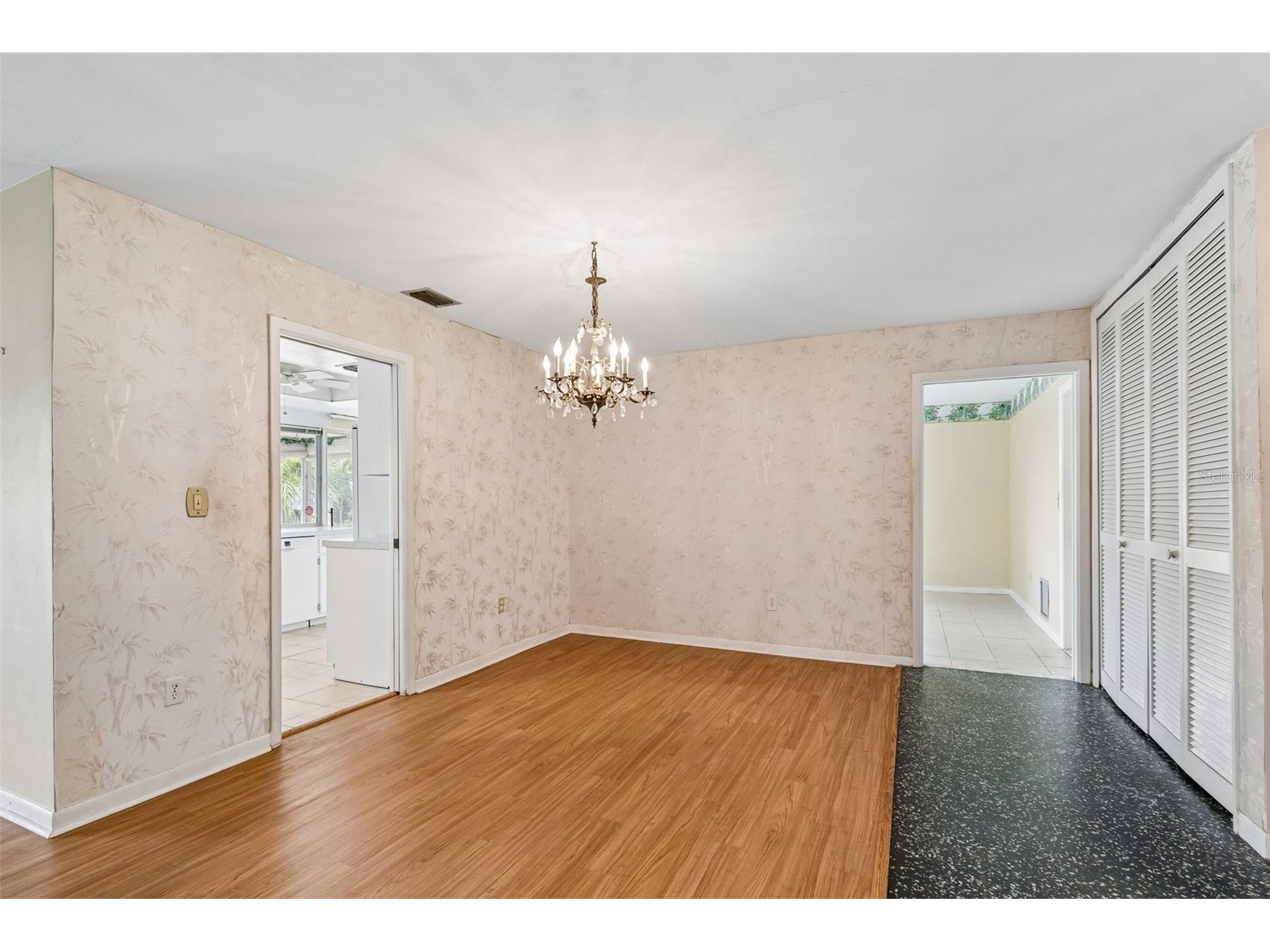 14363 Neptune Road Seminole FL 33776 TB8517398 image9
