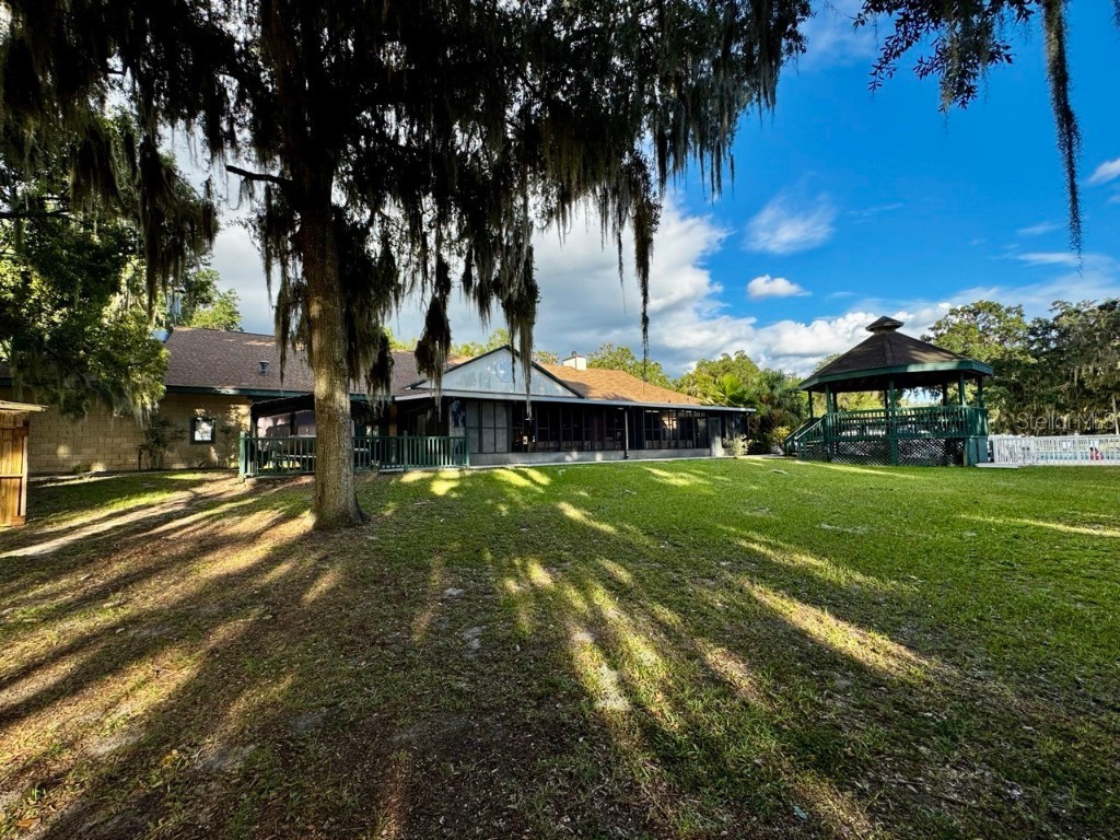 14365 NE 252nd Court Road #123 Salt Springs FL 32134 - LITTLE LAKE KERR OM708265 image42
