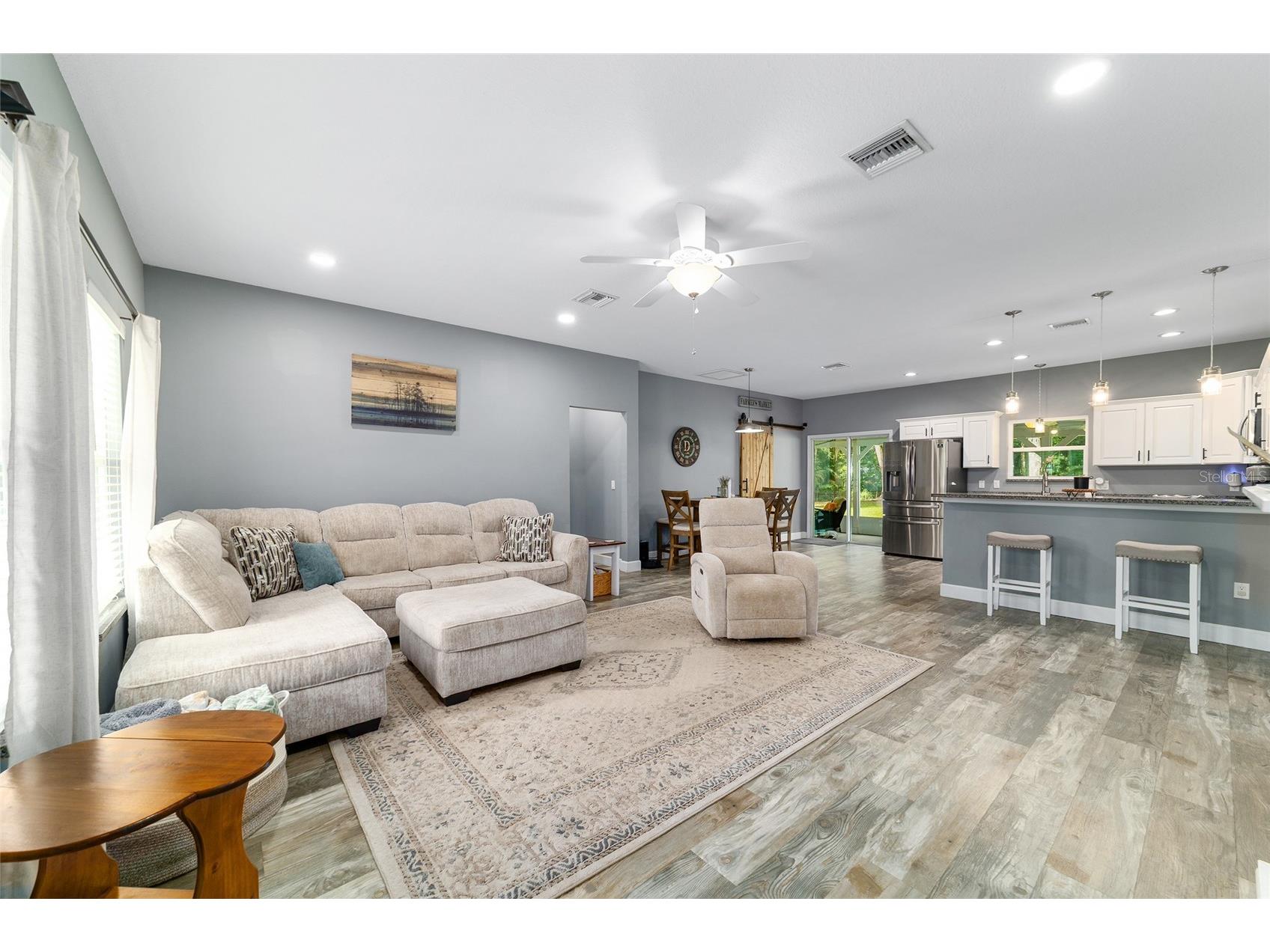 14366 NE 42nd Terrace Anthony FL 32617 OM725892 image12