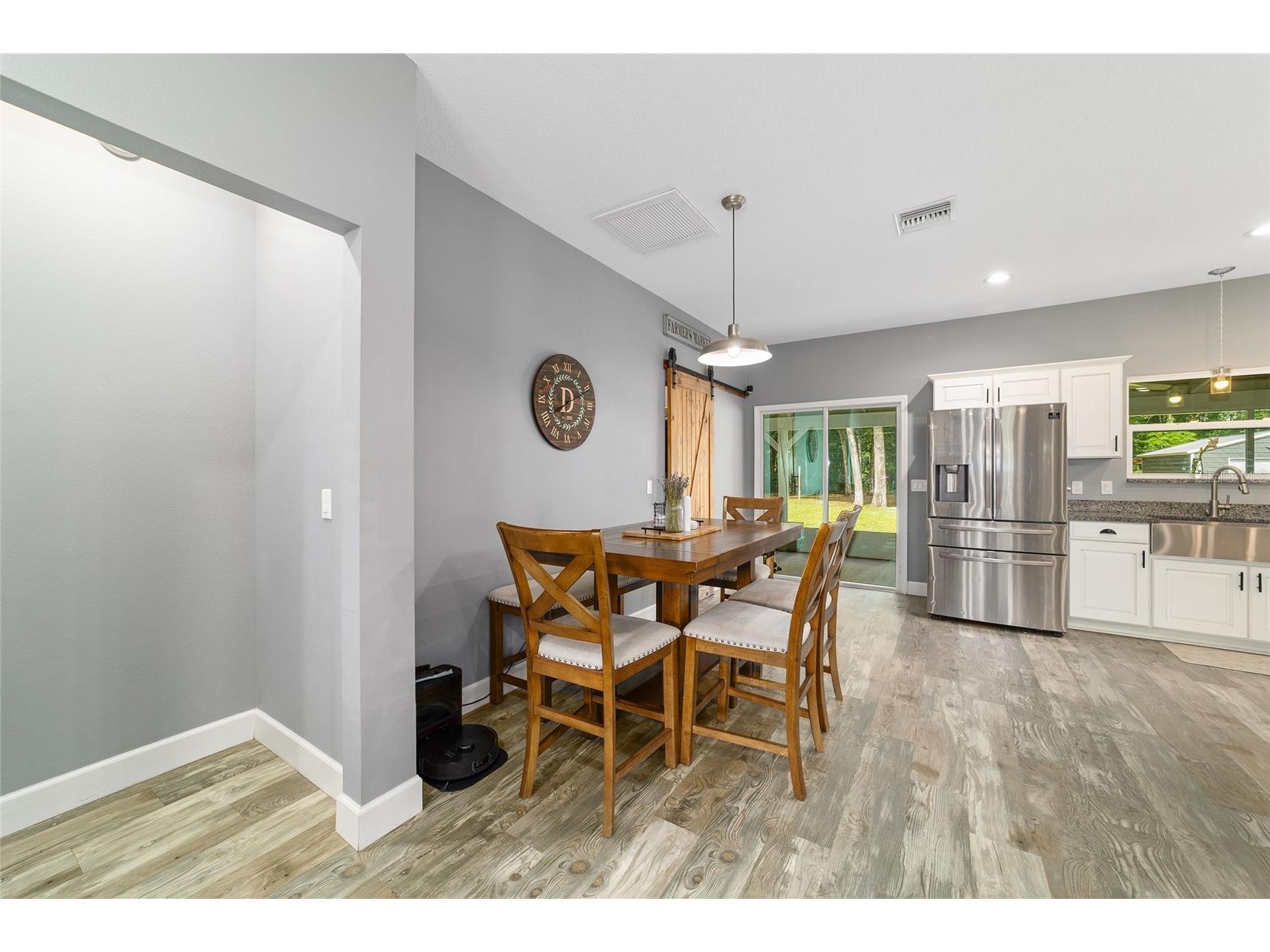 14366 NE 42nd Terrace Anthony FL 32617 OM725892 image19
