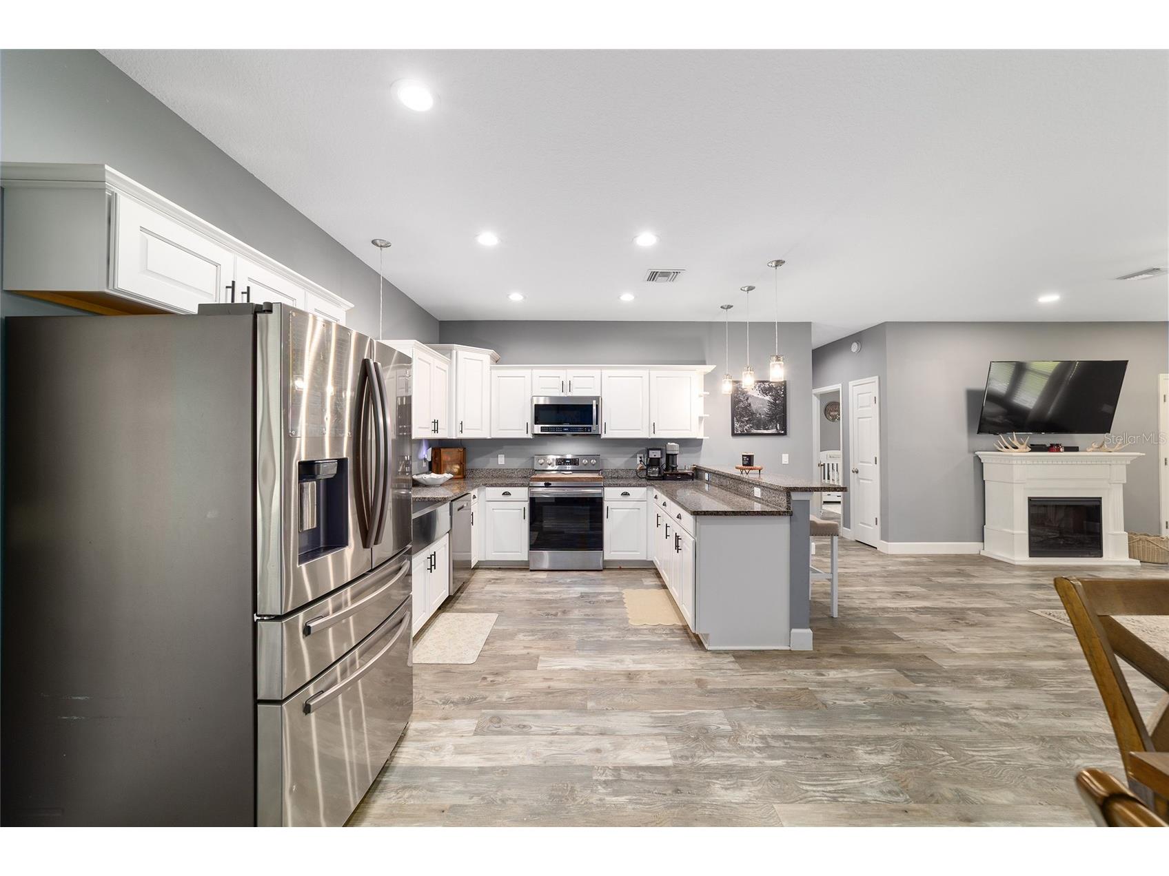 14366 NE 42nd Terrace Anthony FL 32617 OM725892 image22