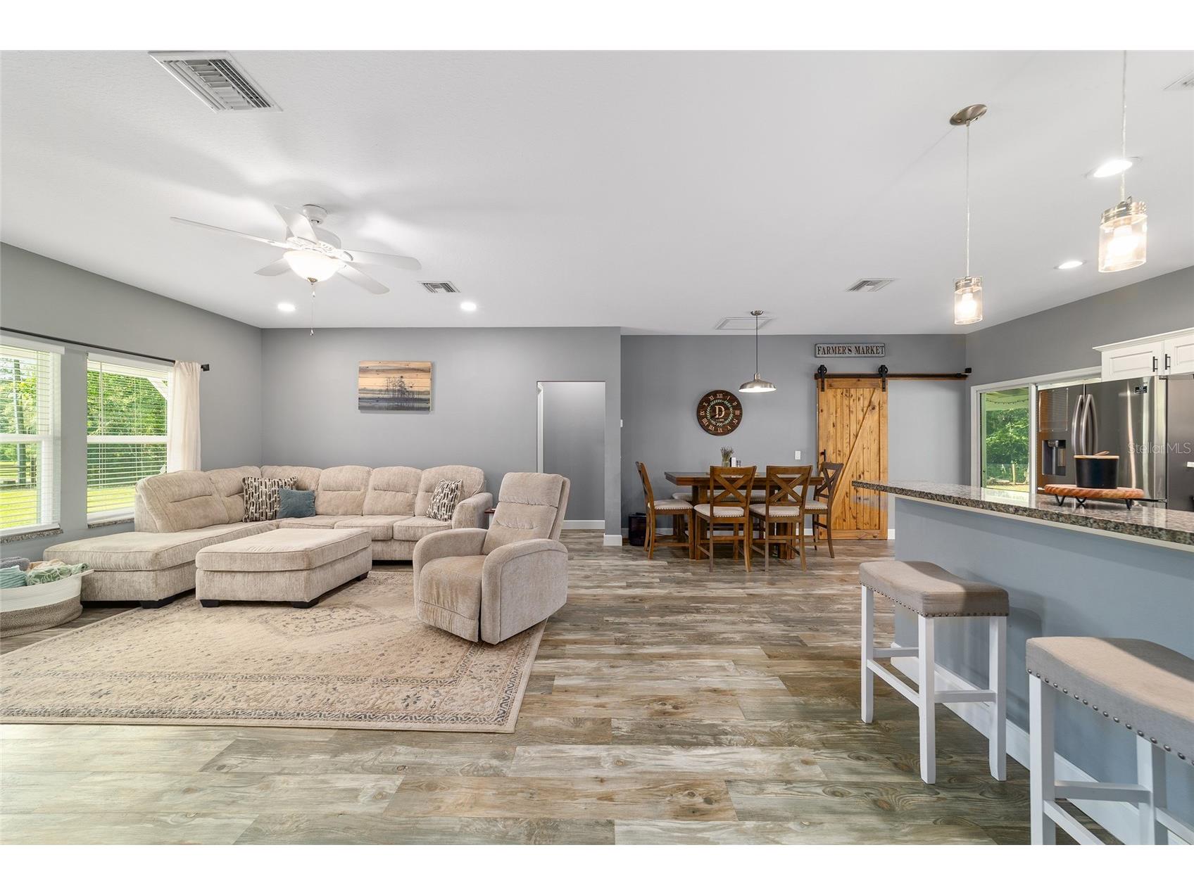 14366 NE 42nd Terrace Anthony FL 32617 OM725892 image26