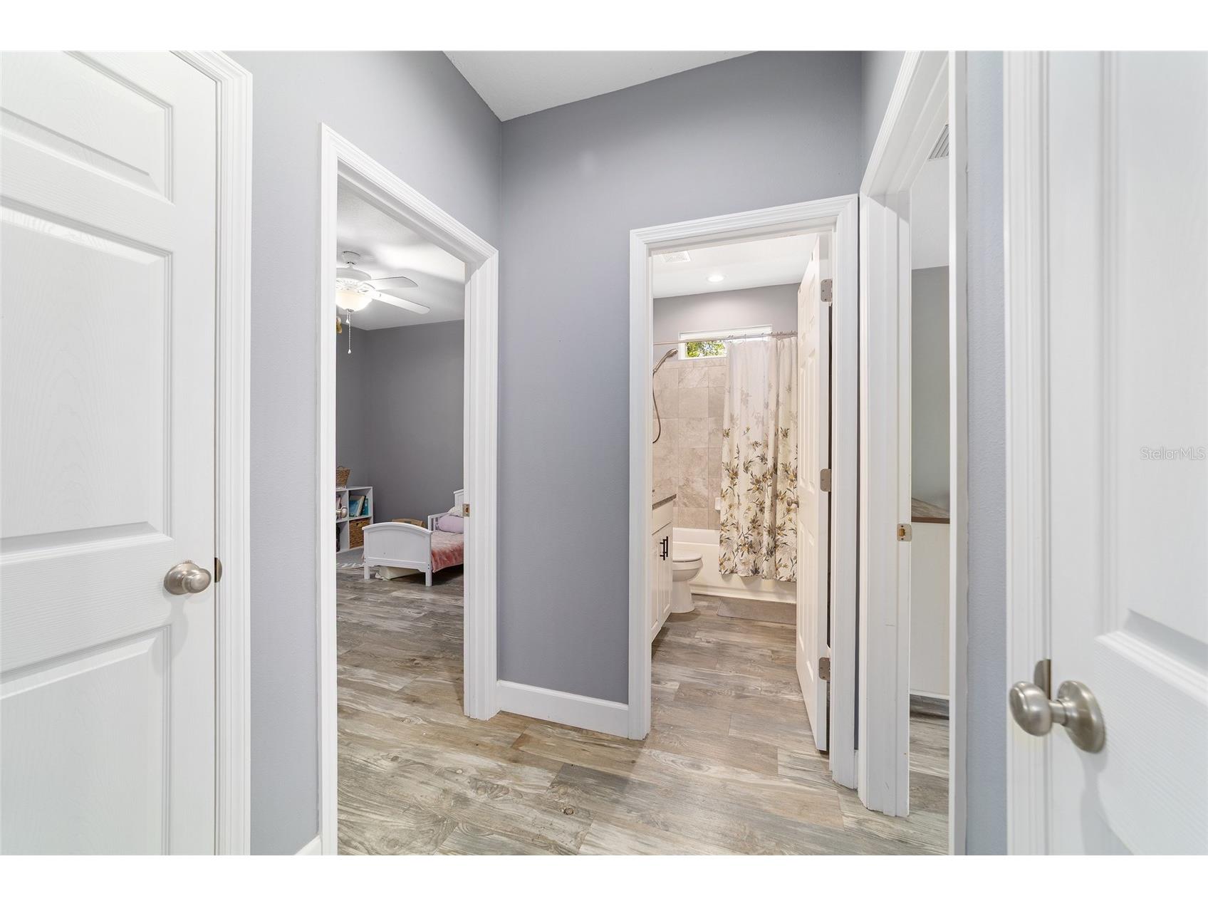 14366 NE 42nd Terrace Anthony FL 32617 OM725892 image39