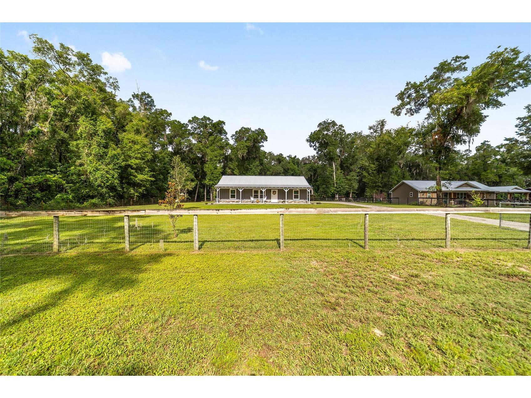 14366 NE 42nd Terrace Anthony FL 32617 OM725892 image54