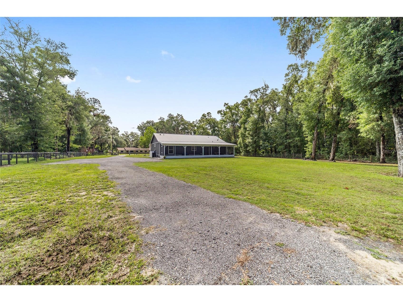 14366 NE 42nd Terrace Anthony FL 32617 OM725892 image60