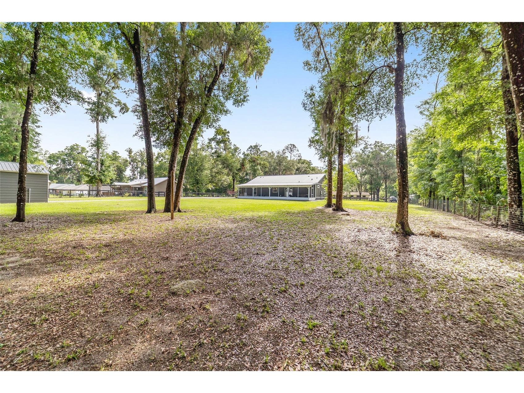 14366 NE 42nd Terrace Anthony FL 32617 OM725892 image68
