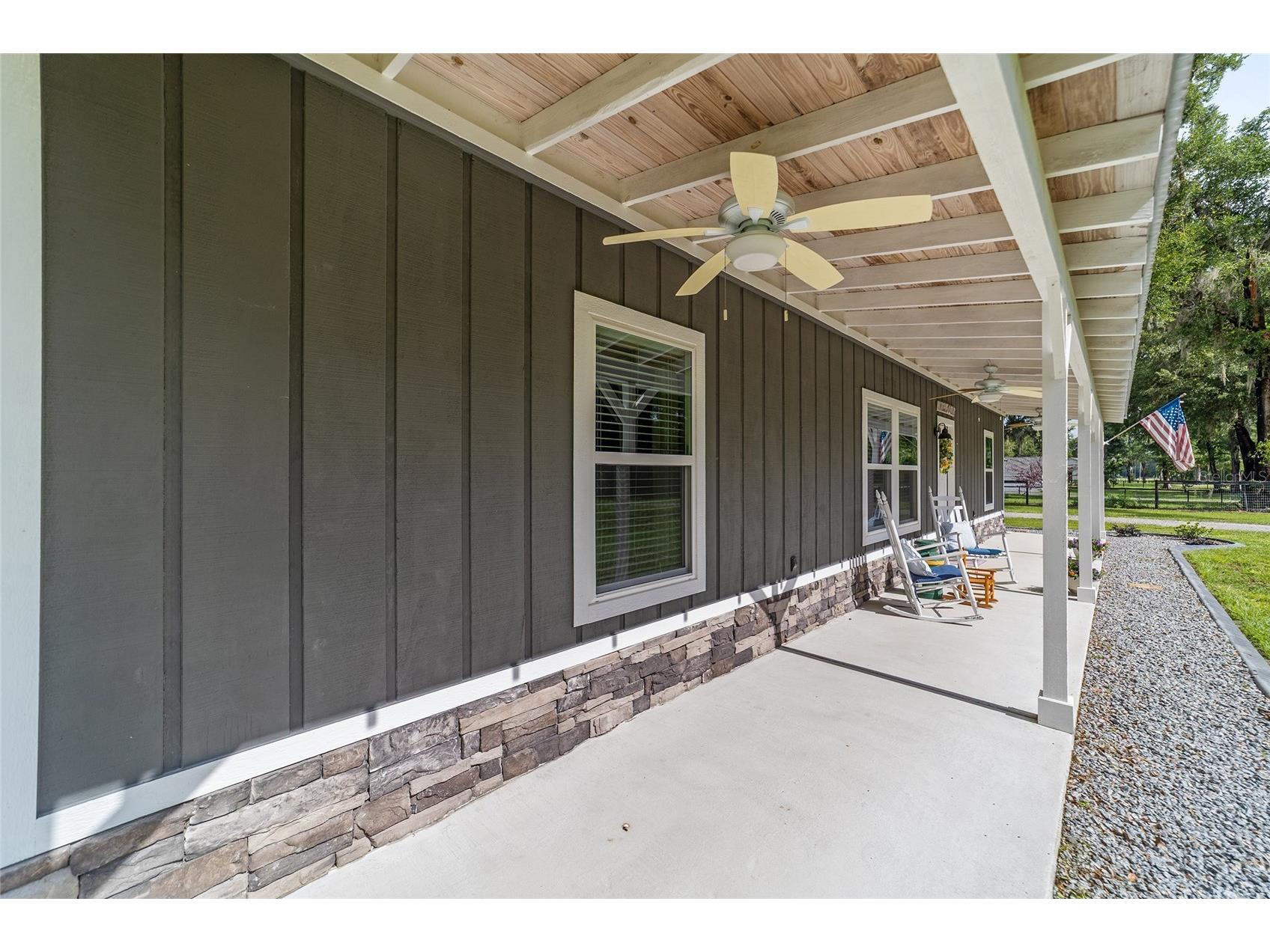 14366 NE 42nd Terrace Anthony FL 32617 OM725892 image8