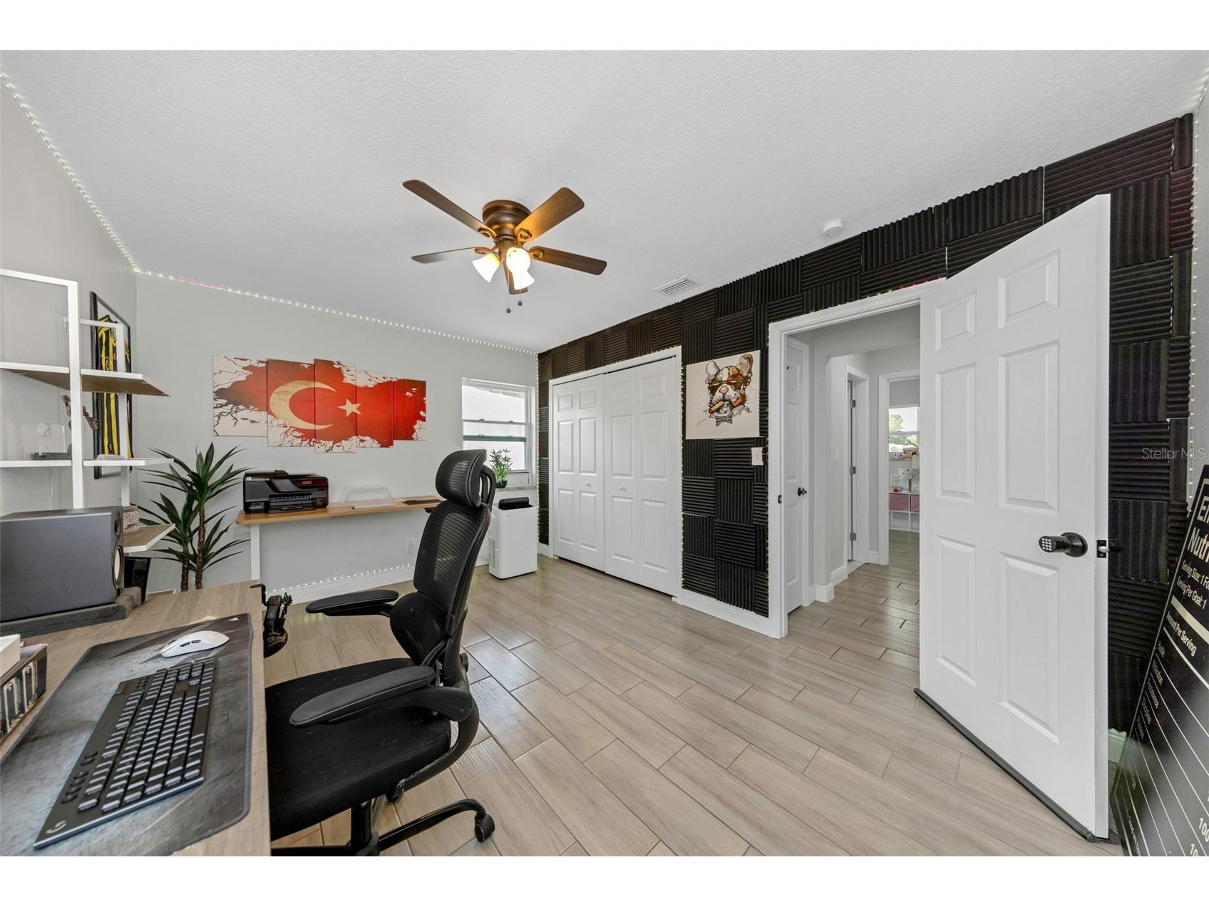 1437 Carlos Avenue Clearwater FL 33755 TB8502091 image29
