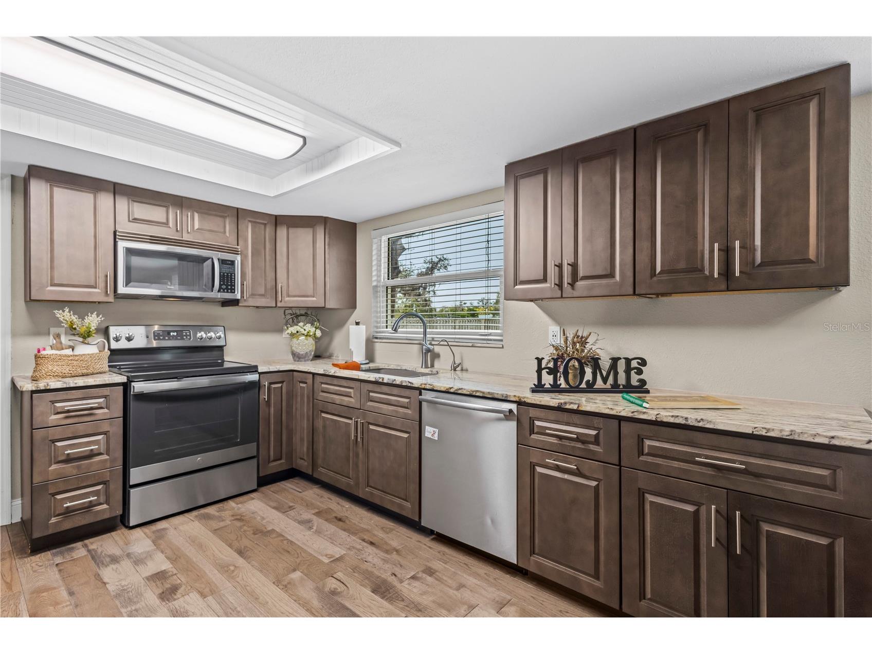 1437 Glenview Road Palm Harbor FL 34683 W7882469 image33