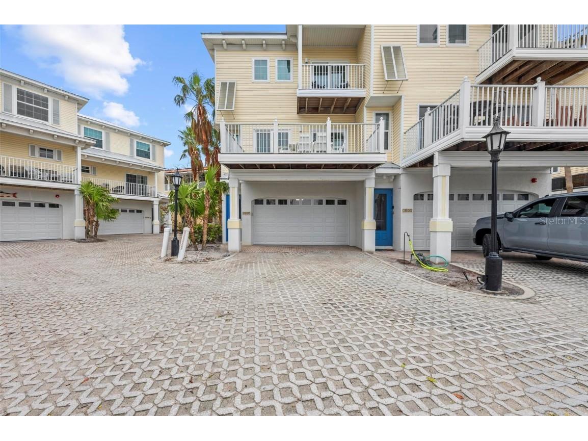 1437 Gulf Drive N Bradenton Beach FL 34217 - GULF OF MEXICO J988345 image1