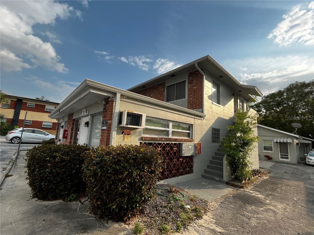 1437 Gulf To Bay Boulevard #3 Clearwater FL 33755 U8193488 image1