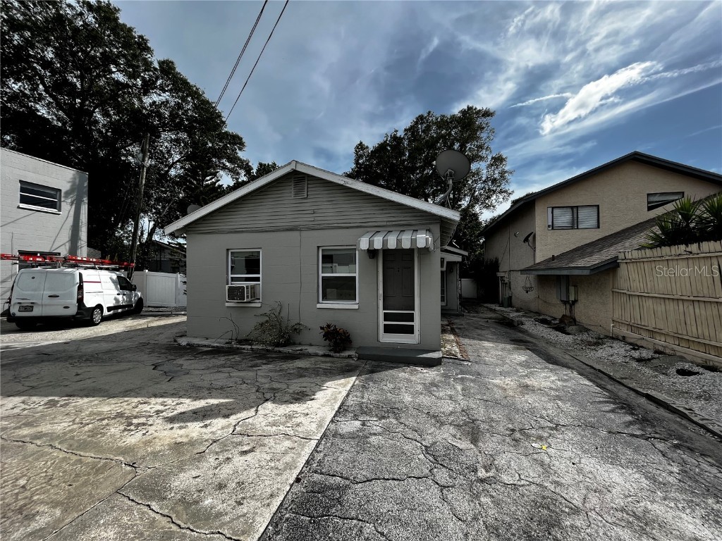 1437 Gulf To Bay Boulevard #B Clearwater FL 33755 U8208463 image1