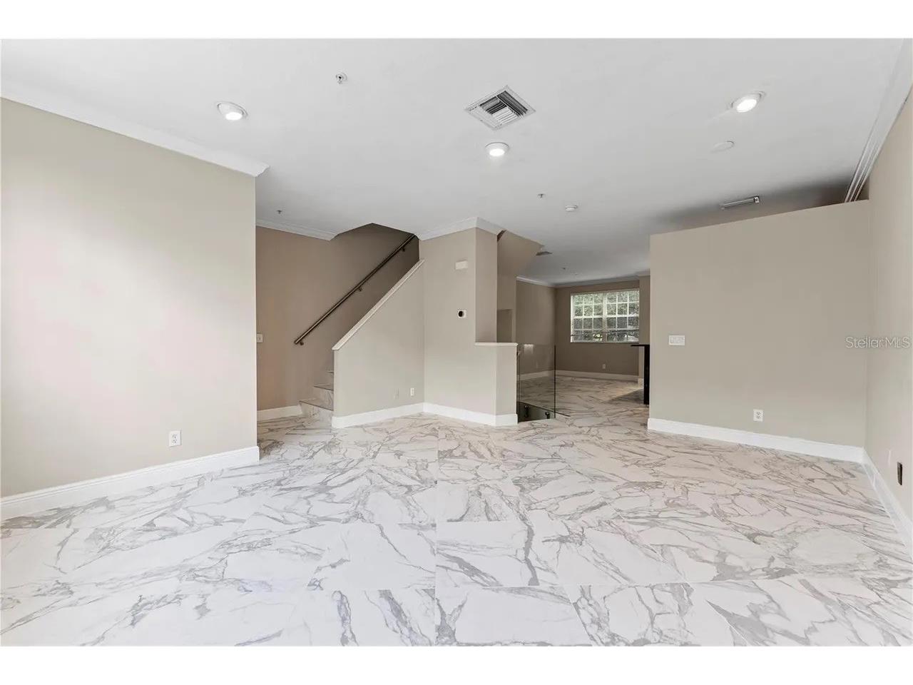 1437 Harbour Walk Road Tampa FL 33602 TB8494066 image18