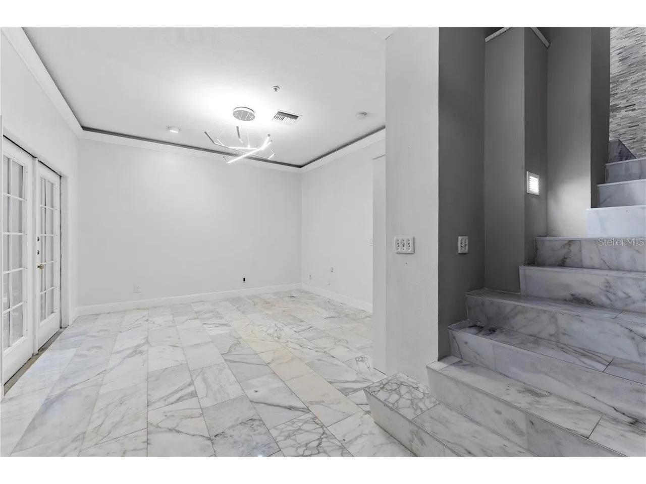 1437 Harbour Walk Road Tampa FL 33602 TB8494066 image4