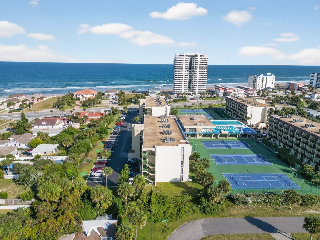 1437 N Atlantic Avenue #105 Daytona Beach FL 32118 V4945835 image2