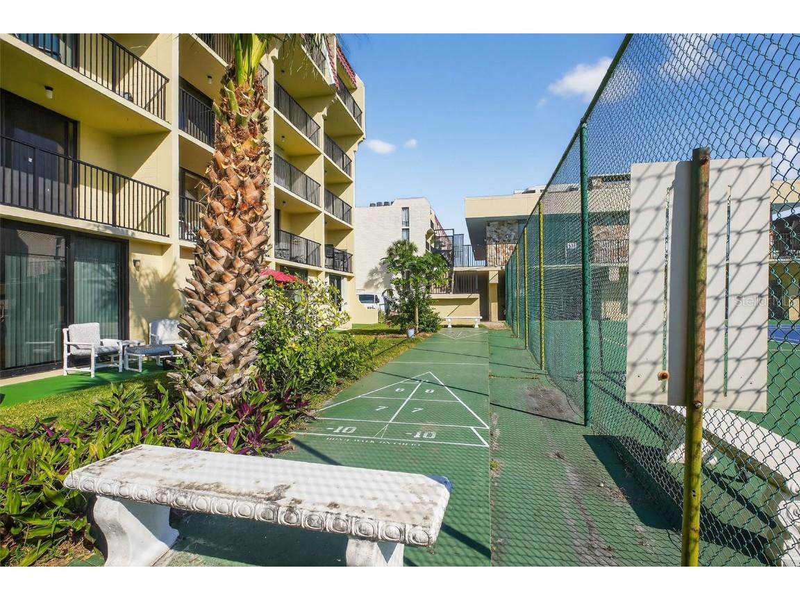 1437 N Atlantic Avenue #105 Daytona Beach FL 32118 V4945835 image39