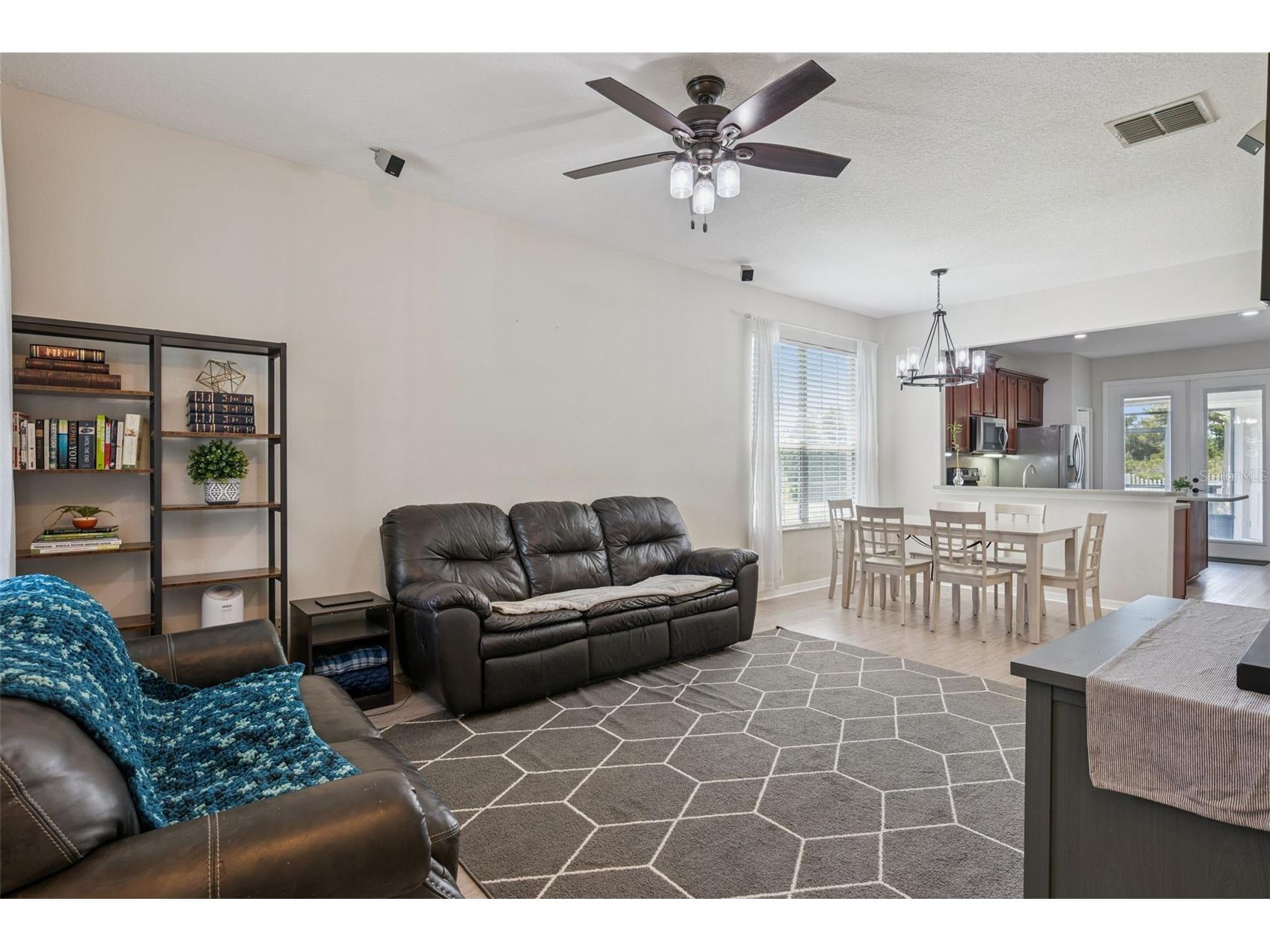 14374 Clarkson Drive Orlando FL 32828 O6414764 image3