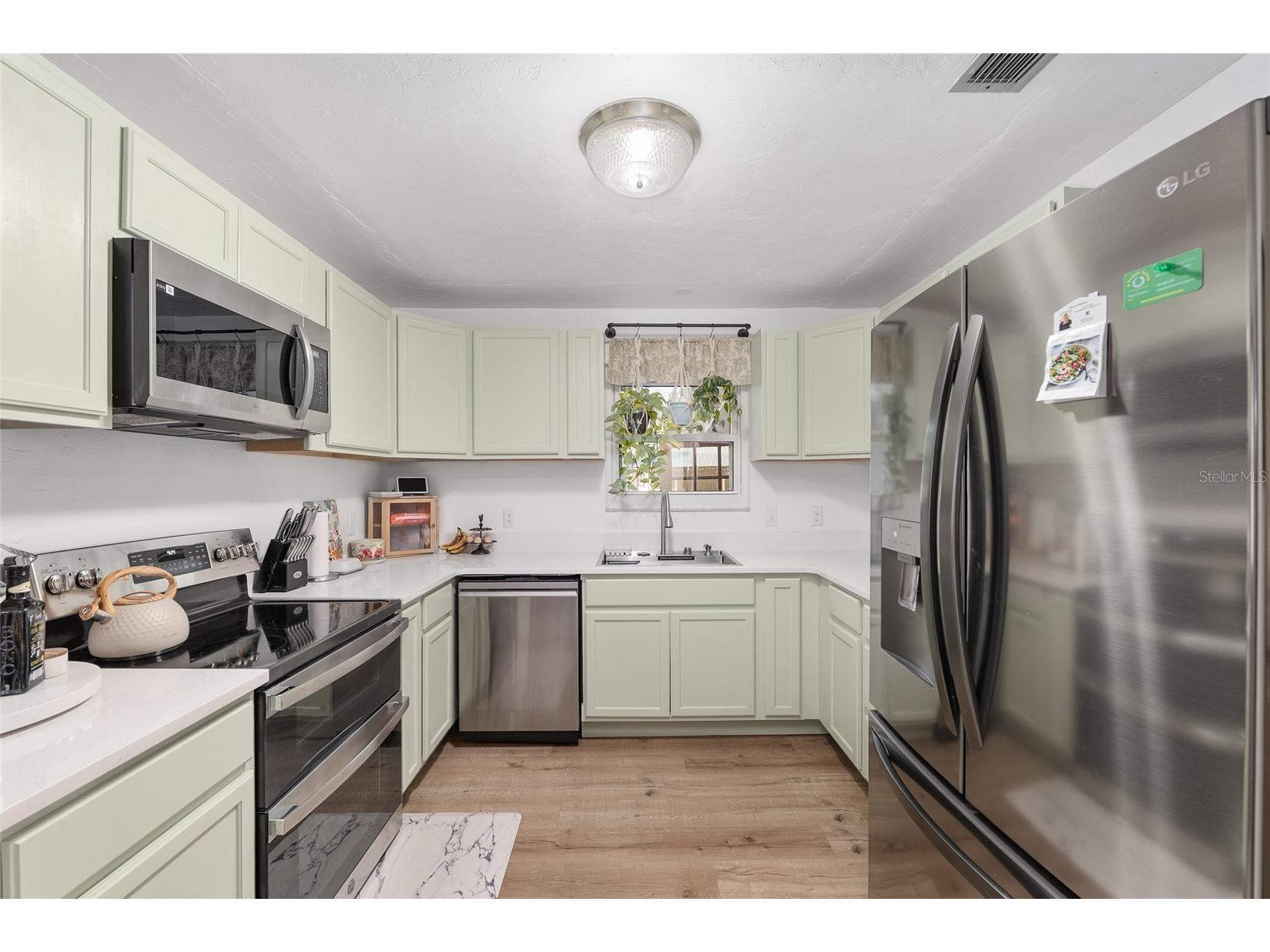 14376 SW State Road 45 Archer FL 32618 OM714763 image13