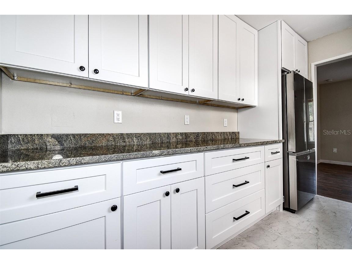 1438 10th Avenue S Saint Petersburg FL 33705 TB8422199 image6