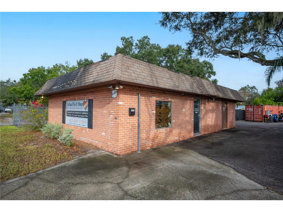 1438 E Gary Road, Lakeland, FL, 33801 MLS P4928133 Edina Realty