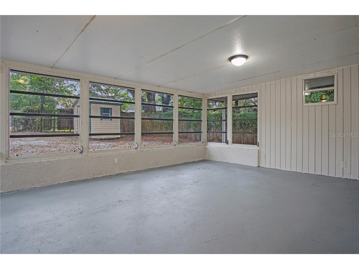 1438 Lake Bonny Drive W Lakeland FL 33801 P4937316 image24