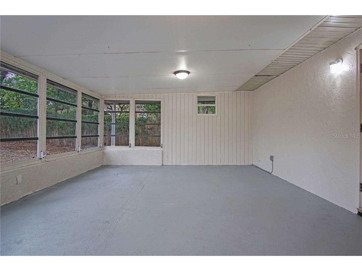 1438 Lake Bonny Drive W Lakeland FL 33801 P4937316 image26