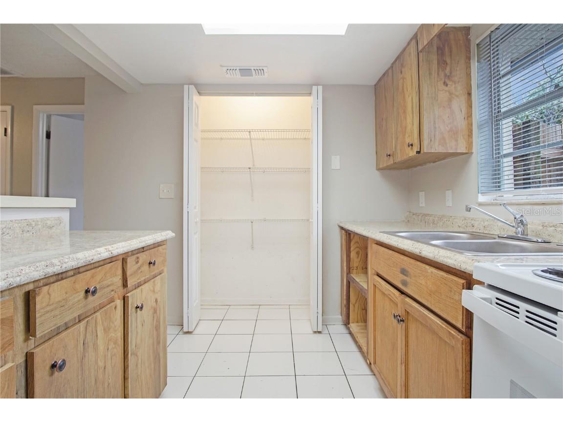 1438 Lake Bonny Drive W Lakeland FL 33801 P4937316 image9