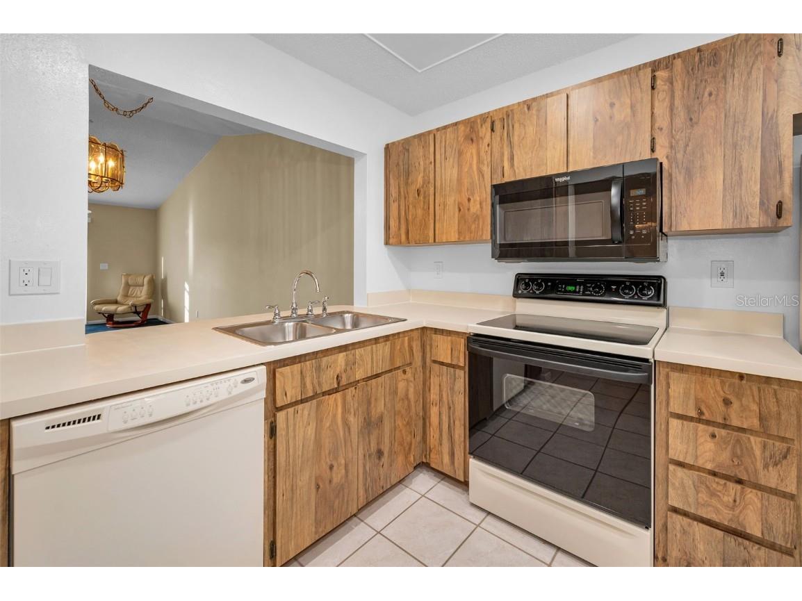 1438 Millstream Lane #201 Dunedin FL 34698 TB8364071 image12