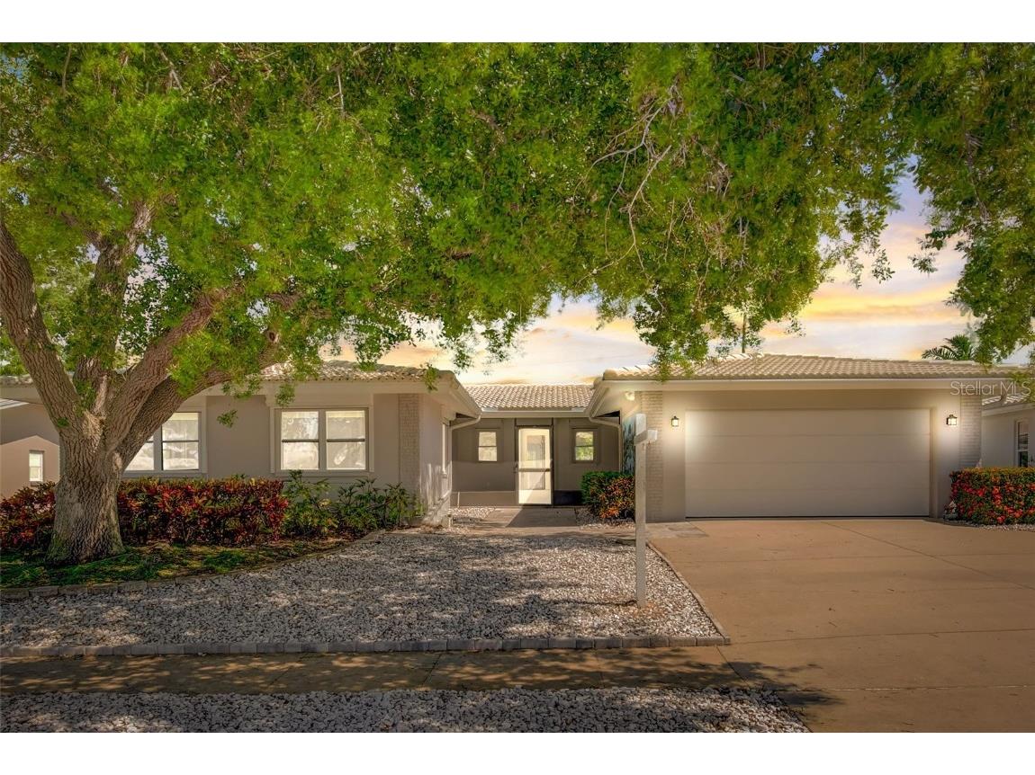 14381 Passage Way Seminole FL 33776 T3520654 image1