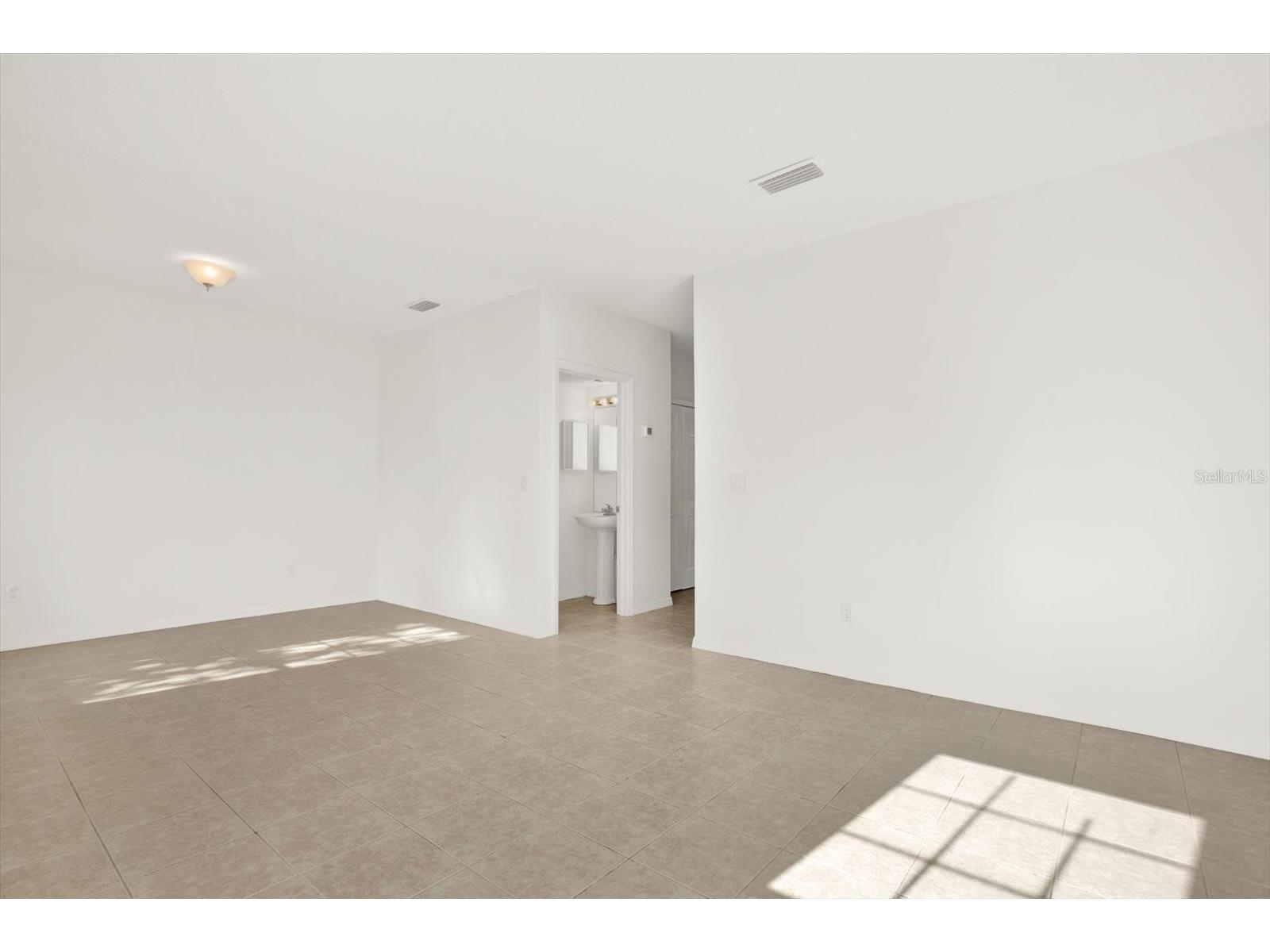 1439 Sedgwick Drive Wesley Chapel FL 33543 TB8503580 image5
