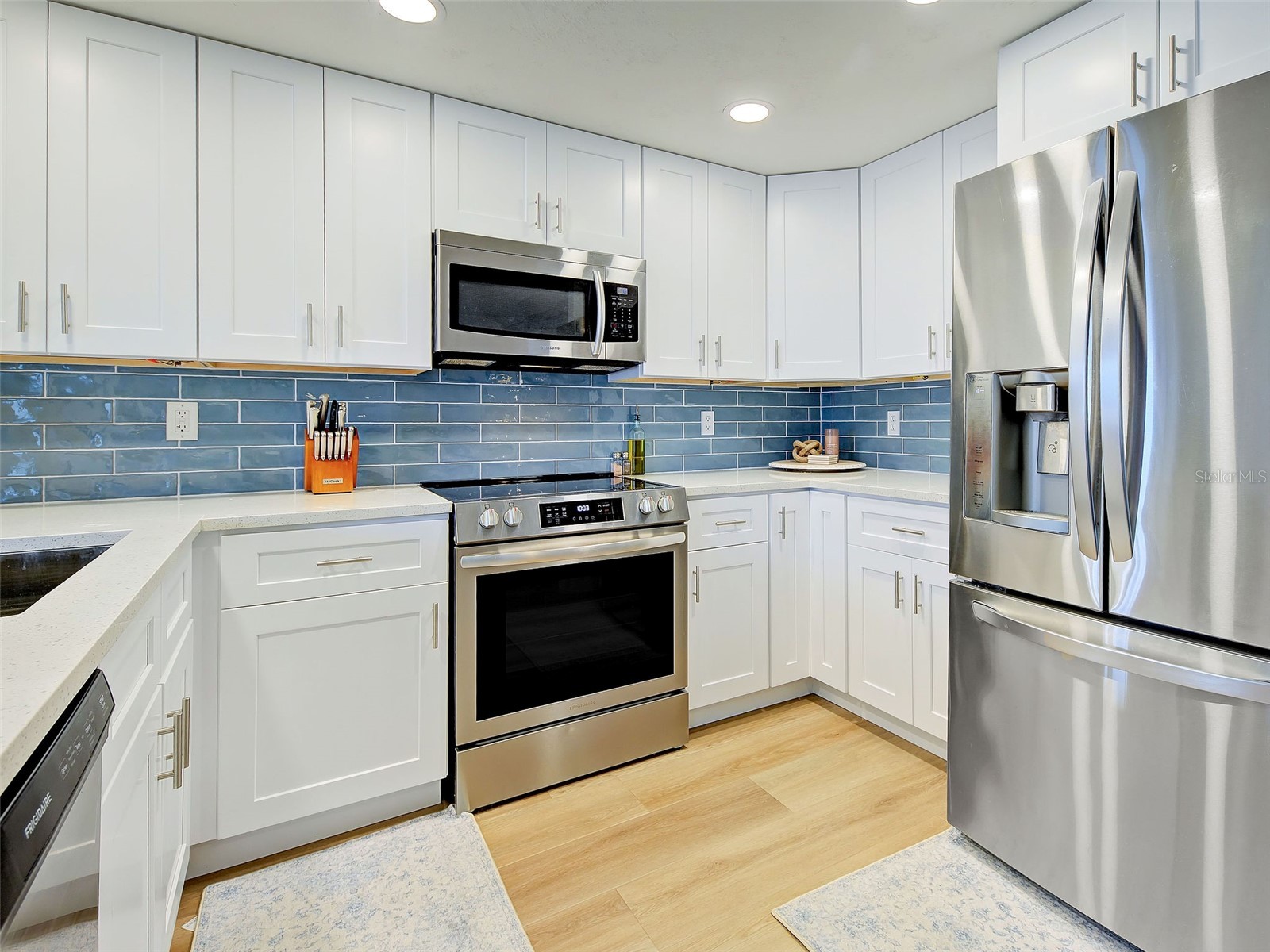 1439 Strada D Oro Venice FL 34292 C7528482 image22