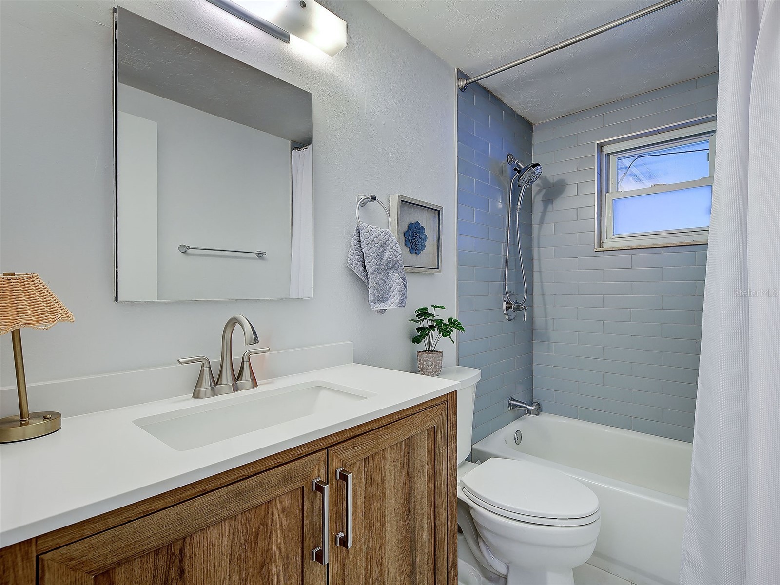 1439 Strada D Oro Venice FL 34292 C7528482 image38