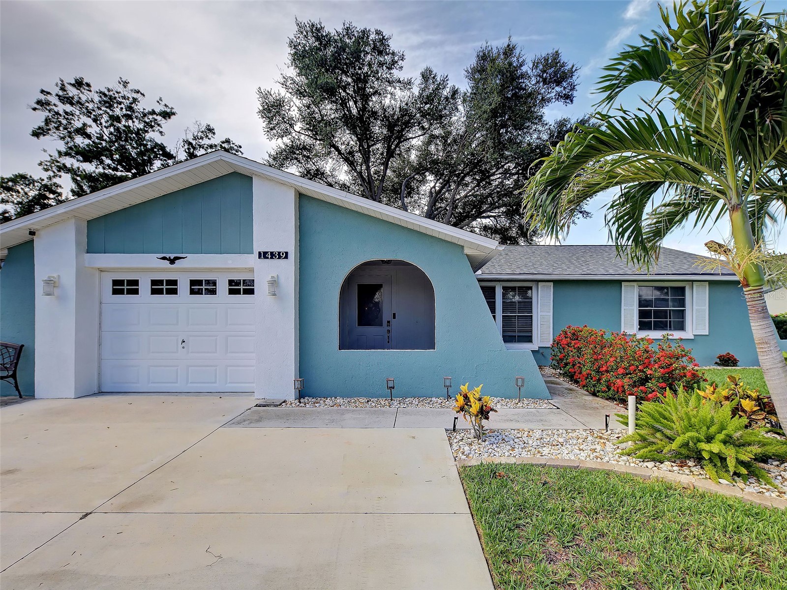 1439 Strada D Oro Venice FL 34292 C7528482 image4