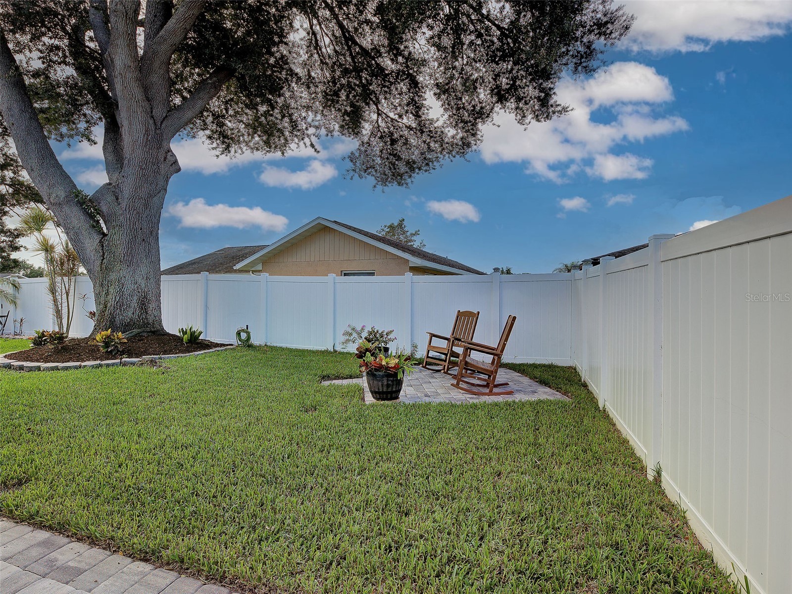 1439 Strada D Oro Venice FL 34292 C7528482 image6