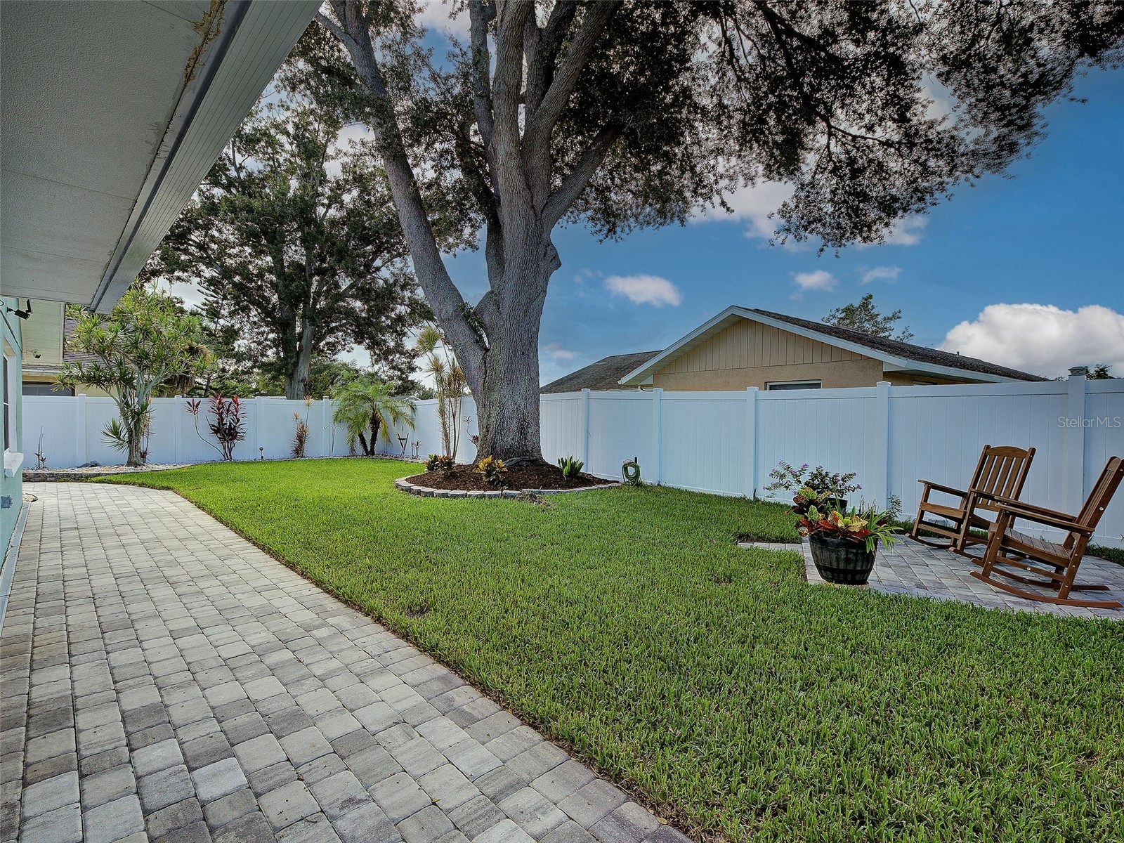 1439 Strada D Oro Venice FL 34292 C7528482 image7