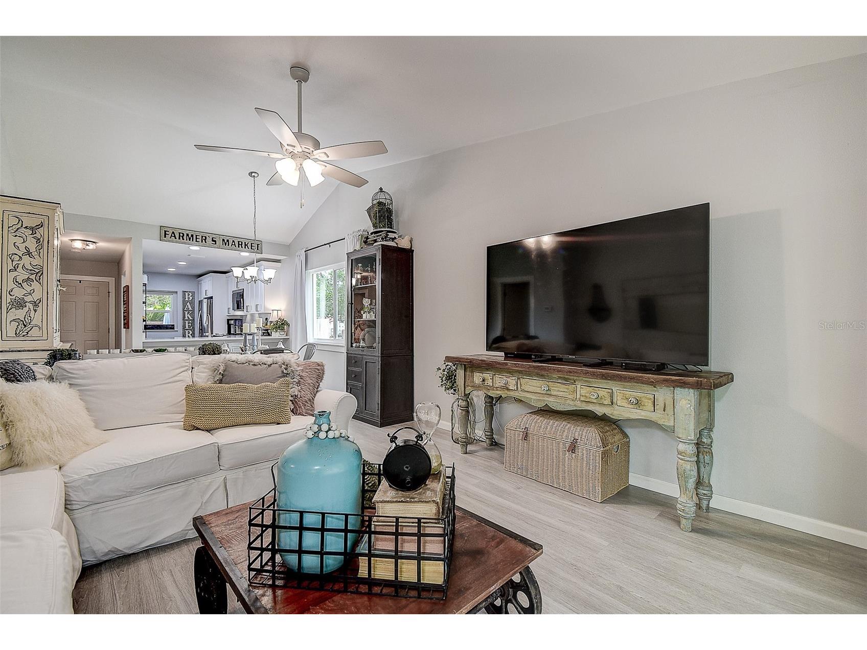 1439 Water View Drive W Largo FL 33771 TB8528906 image12