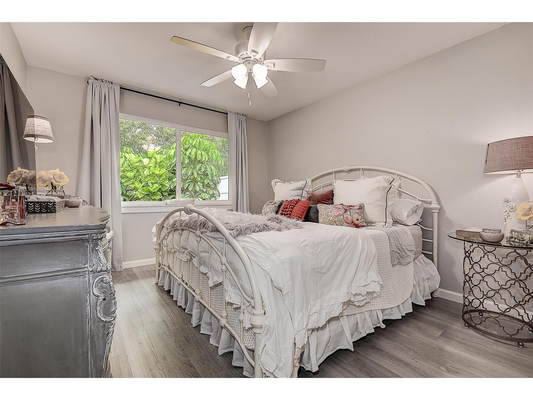 1439 Water View Drive W Largo FL 33771 TB8528906 image16
