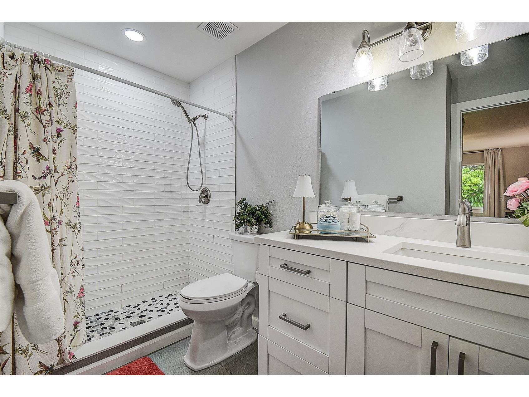 1439 Water View Drive W Largo FL 33771 TB8528906 image19