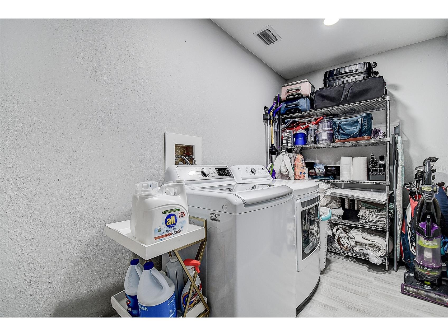 1439 Water View Drive W Largo FL 33771 TB8528906 image24