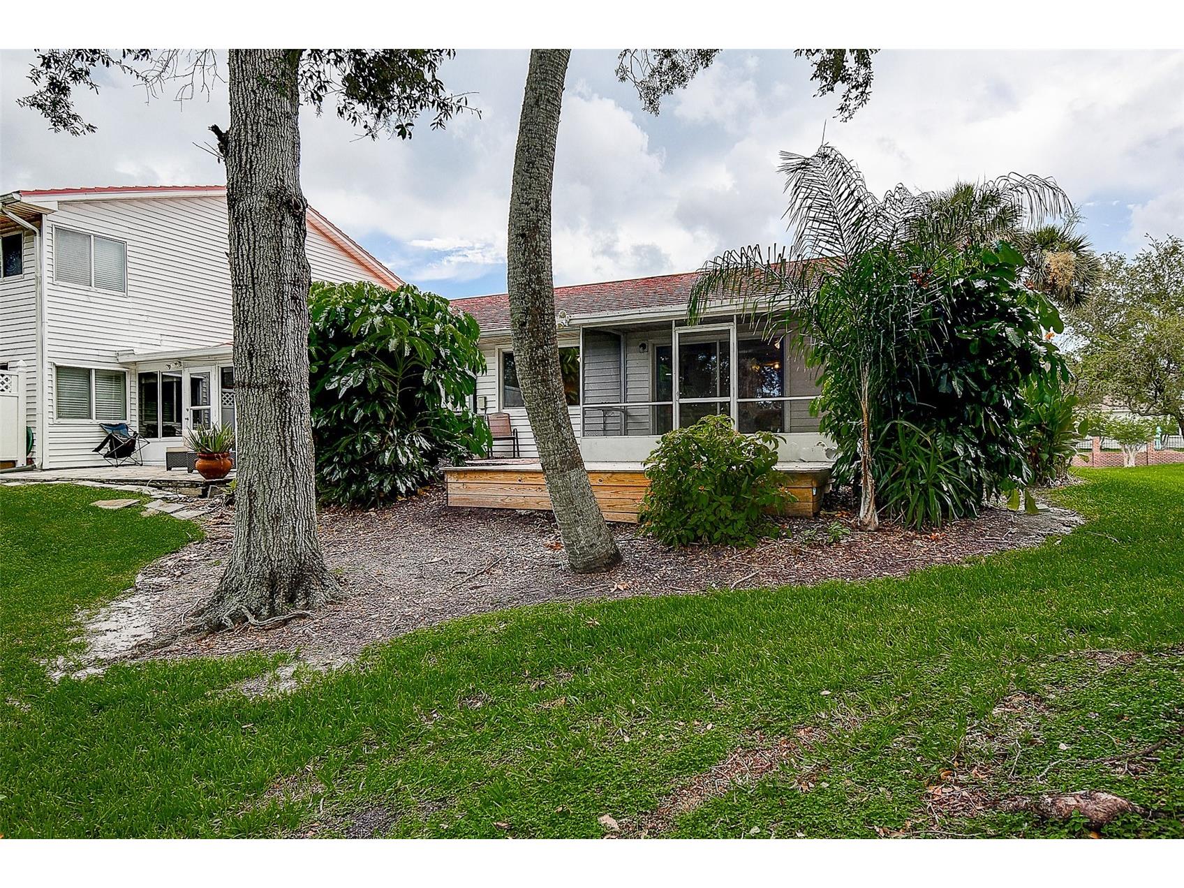 1439 Water View Drive W Largo FL 33771 TB8528906 image31