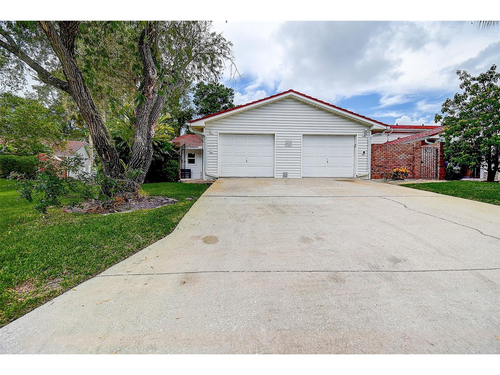 1439 Water View Drive W Largo FL 33771 TB8528906 image36