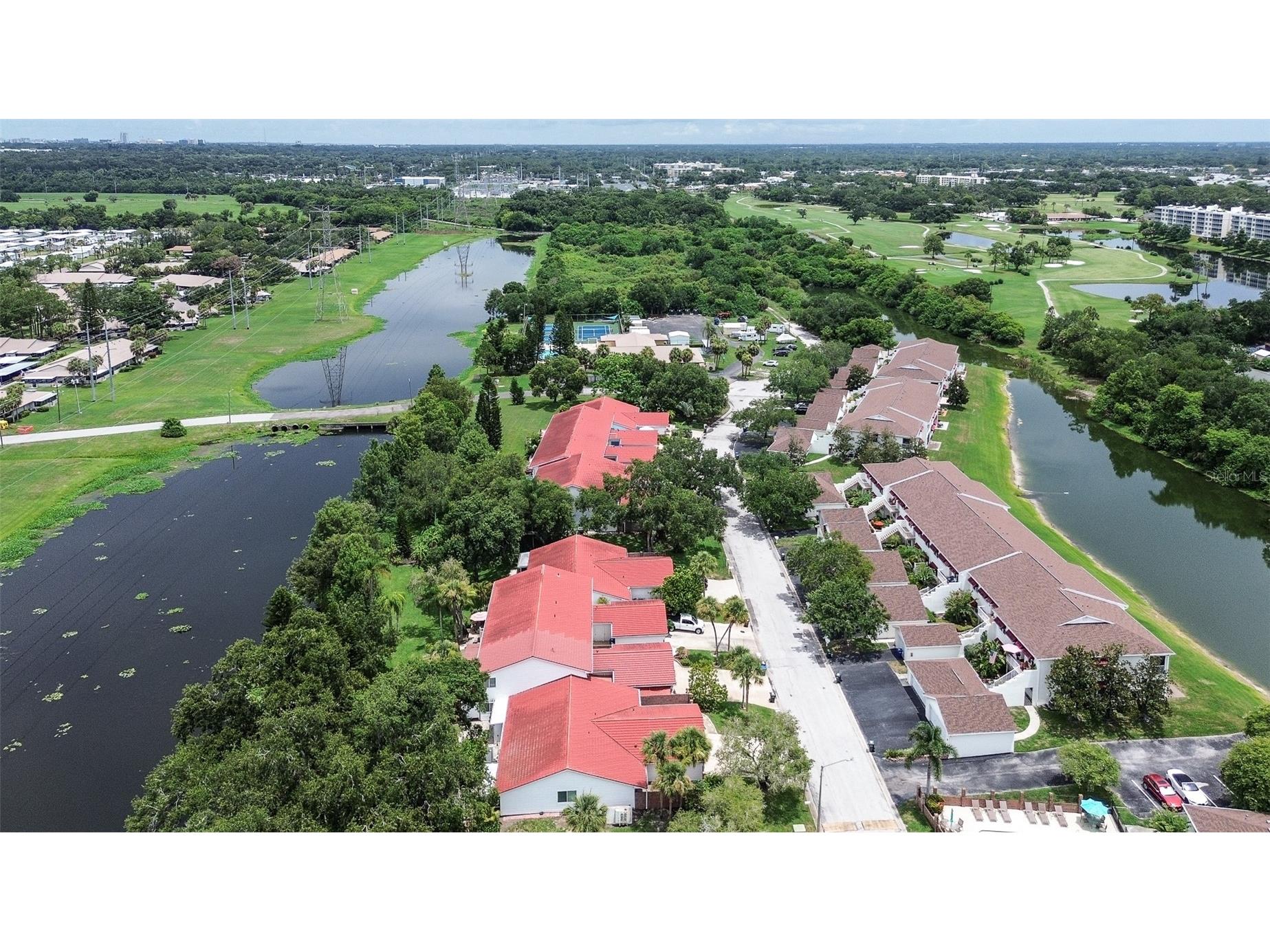 1439 Water View Drive W Largo FL 33771 TB8528906 image39