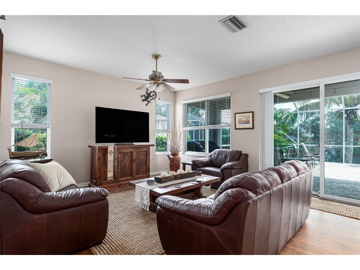 144 41st Circle E Bradenton FL 34208 A4661979 image11