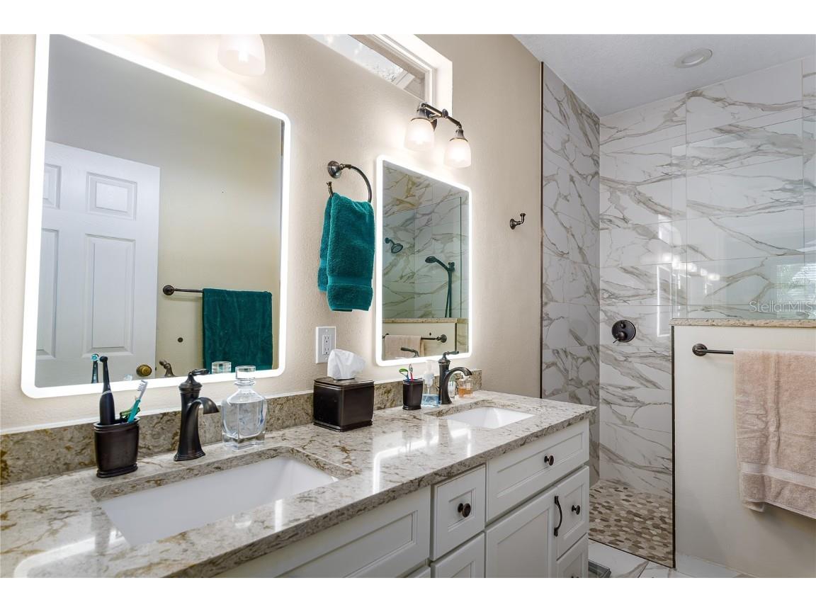 144 41st Circle E Bradenton FL 34208 A4661979 image23