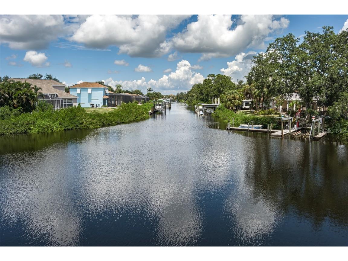 144 41st Circle E Bradenton FL 34208 A4661979 image40