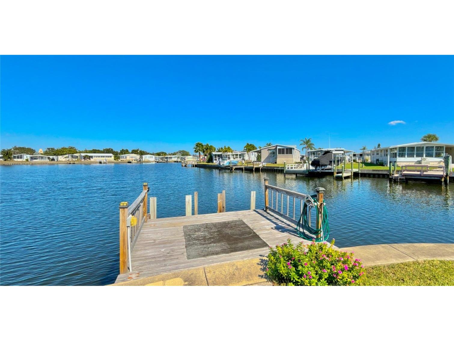 144 Americana Court NE #218 Saint Petersburg FL 33702 - TAMPA BAY TB8425095 image4