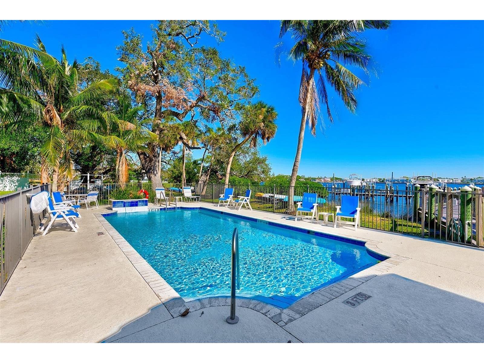 144 Banyan Bay Drive Saint Petersburg FL 33705 - LITTLE BAYOU ON TAMPA BAY TB8463454 image7