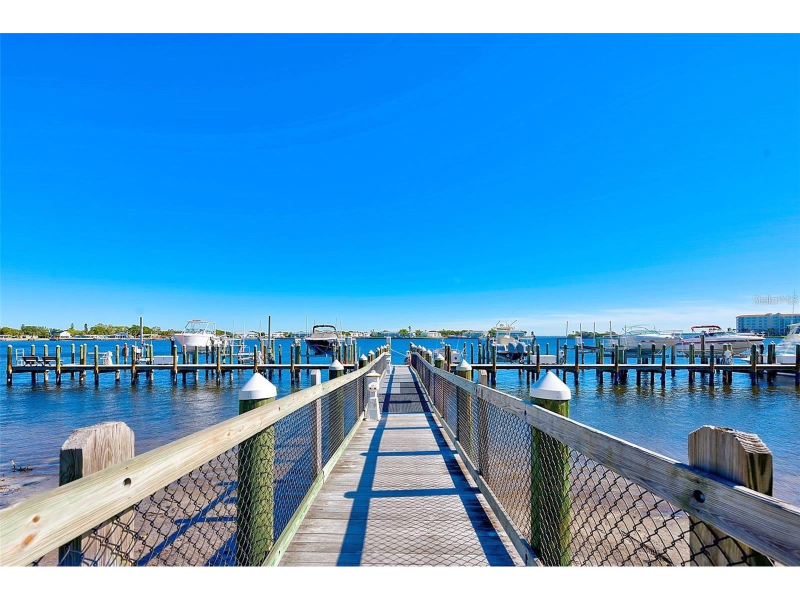 144 Banyan Bay Drive Saint Petersburg FL 33705 - LITTLE BAYOU ON TAMPA BAY TB8463454 image8