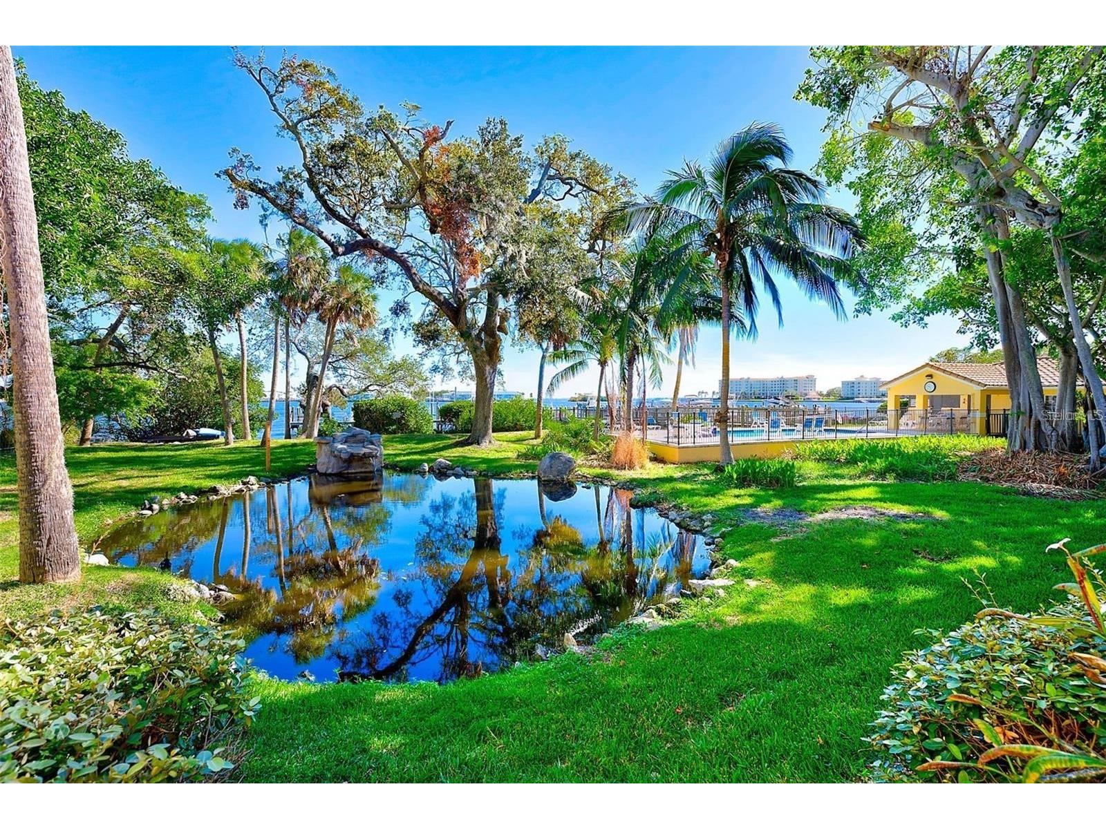 144 Banyan Bay Drive Saint Petersburg FL 33705 - LITTLE BAYOU ON TAMPA BAY TB8463454 image9