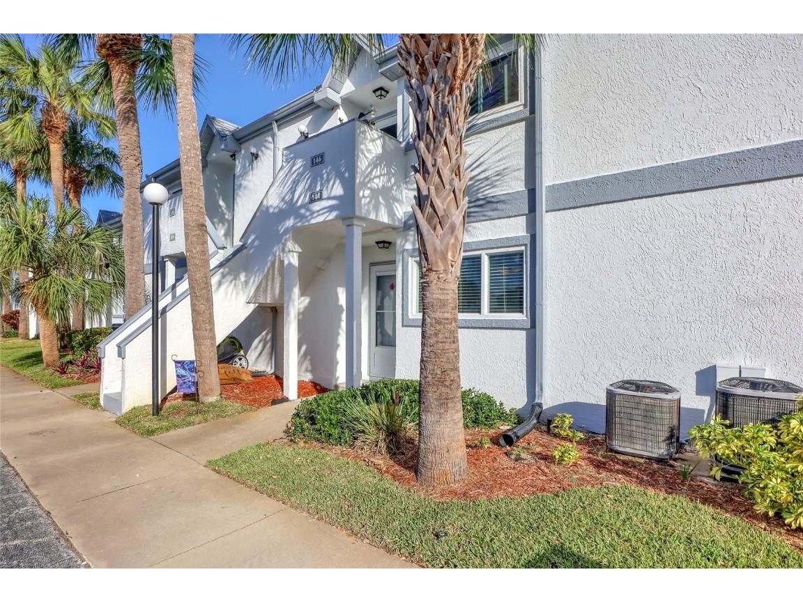 144 Beach Park Lane #V39 Cape Canaveral FL 32920 O6252294 image1